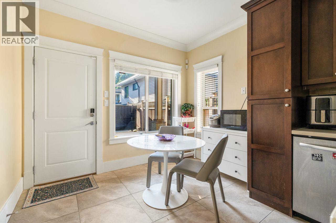 10511 No.1 Road Property Photo 7