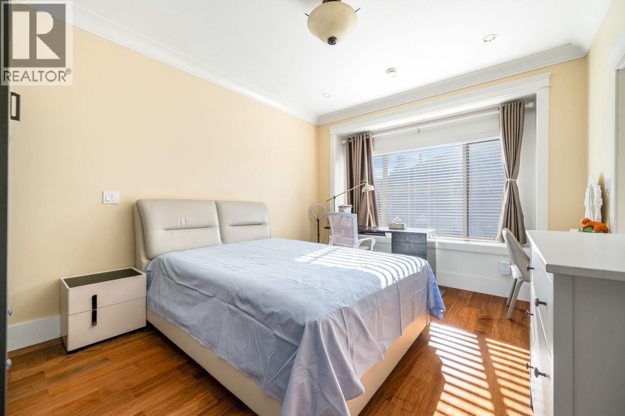 10511 No.1 Road Property Photo 14