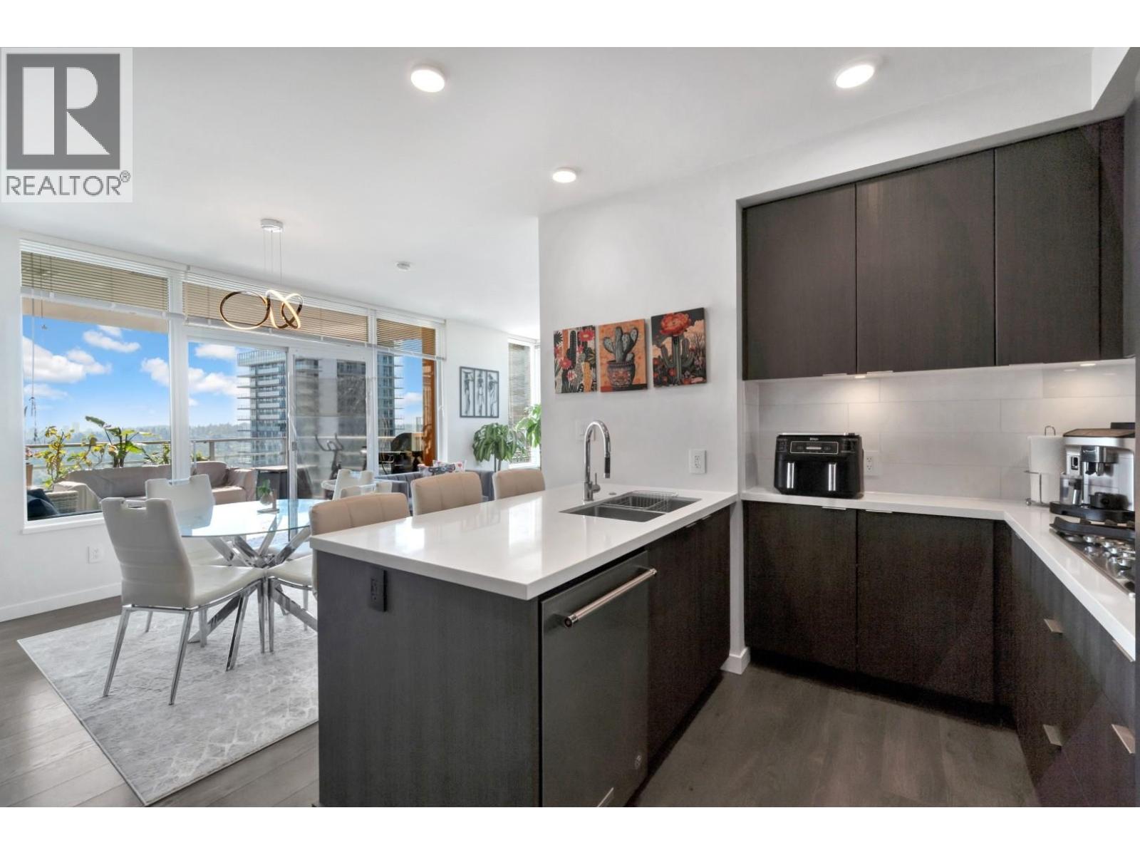 2608 530 Whiting Way Property Photo 10