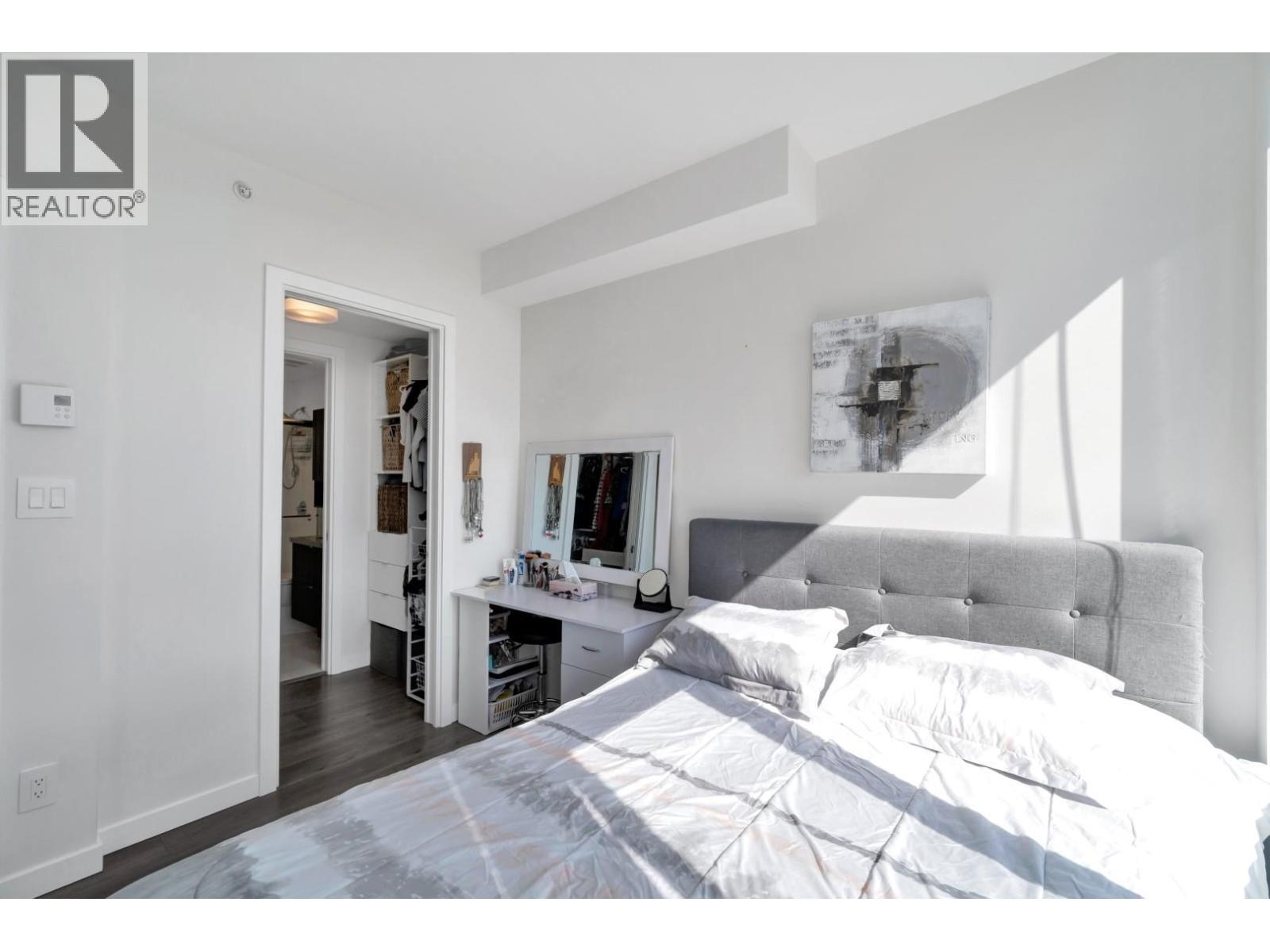 2608 530 Whiting Way Property Photo 17