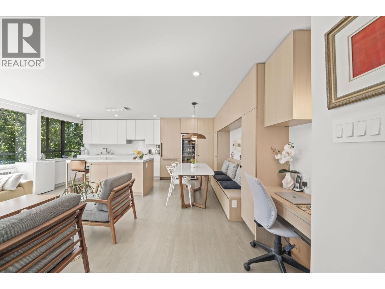 817 1445 Marpole Avenue Property Photo 4