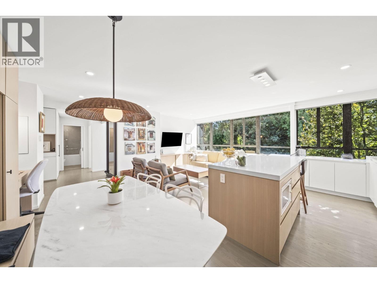 817 1445 Marpole Avenue Property Photo 9