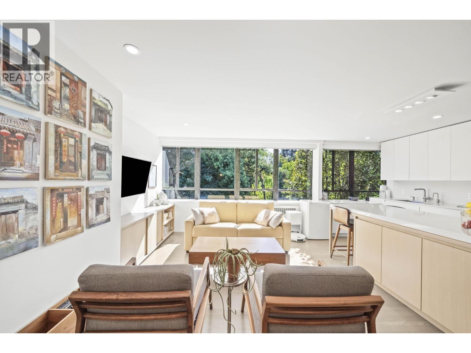 817 1445 Marpole Avenue Property Photo 17