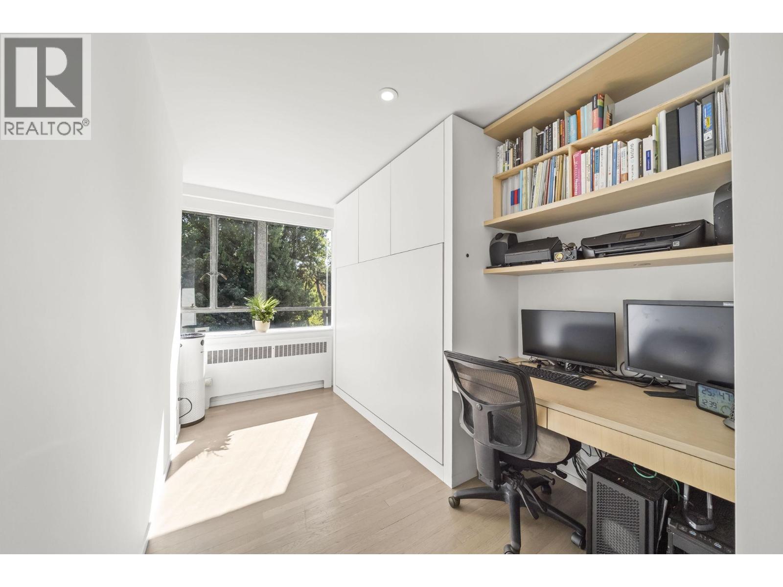 817 1445 Marpole Avenue Property Photo 25