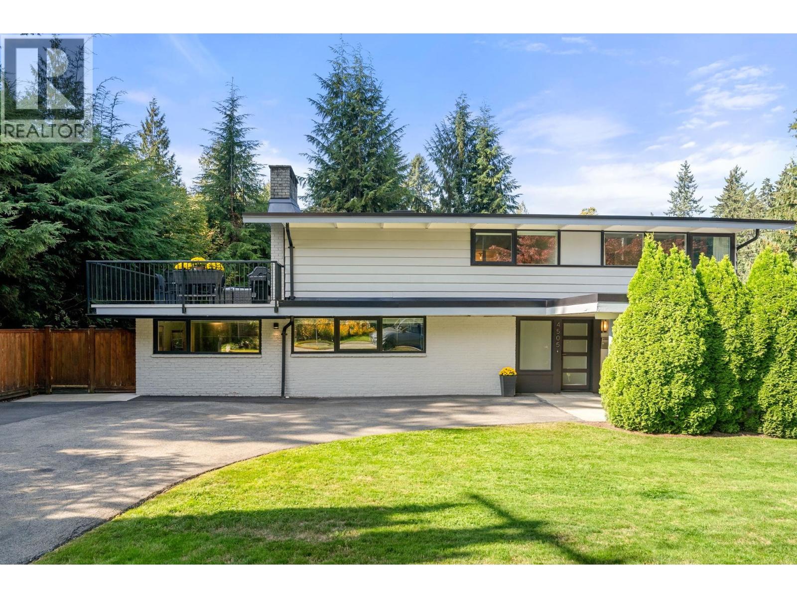 4505 Lions Avenue Property Photo 1