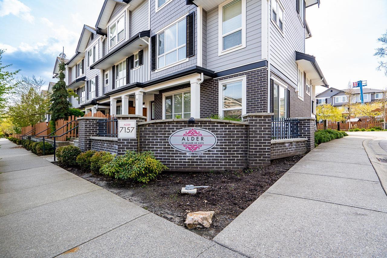28 7157 210 Street Property Photo 2
