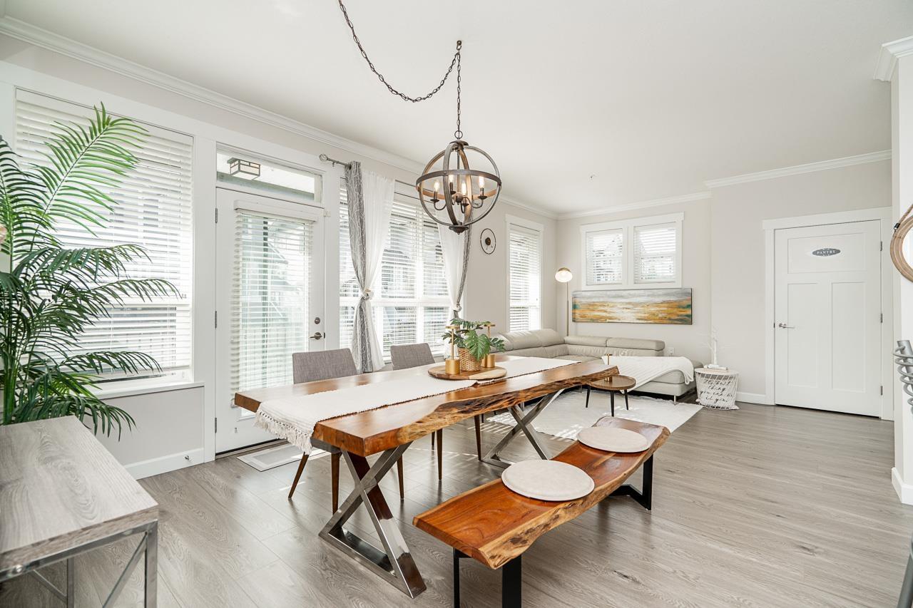 28 7157 210 Street Property Photo 10