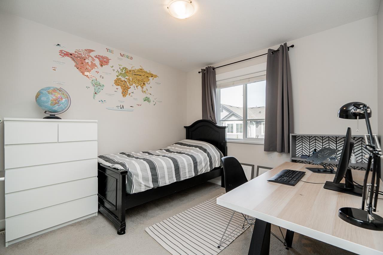 28 7157 210 Street Property Photo 23