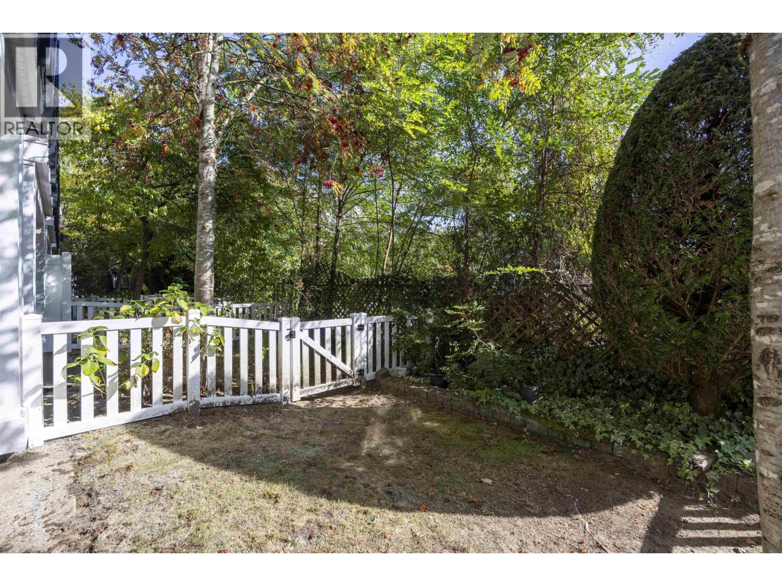 42 19141 124 Avenue Property Photo 14