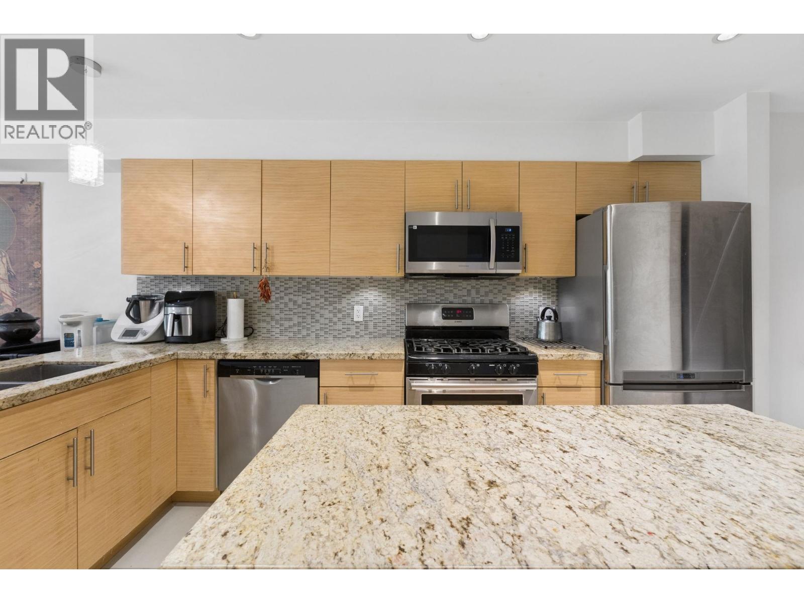 204 2832 Capilano Road Property Photo 12