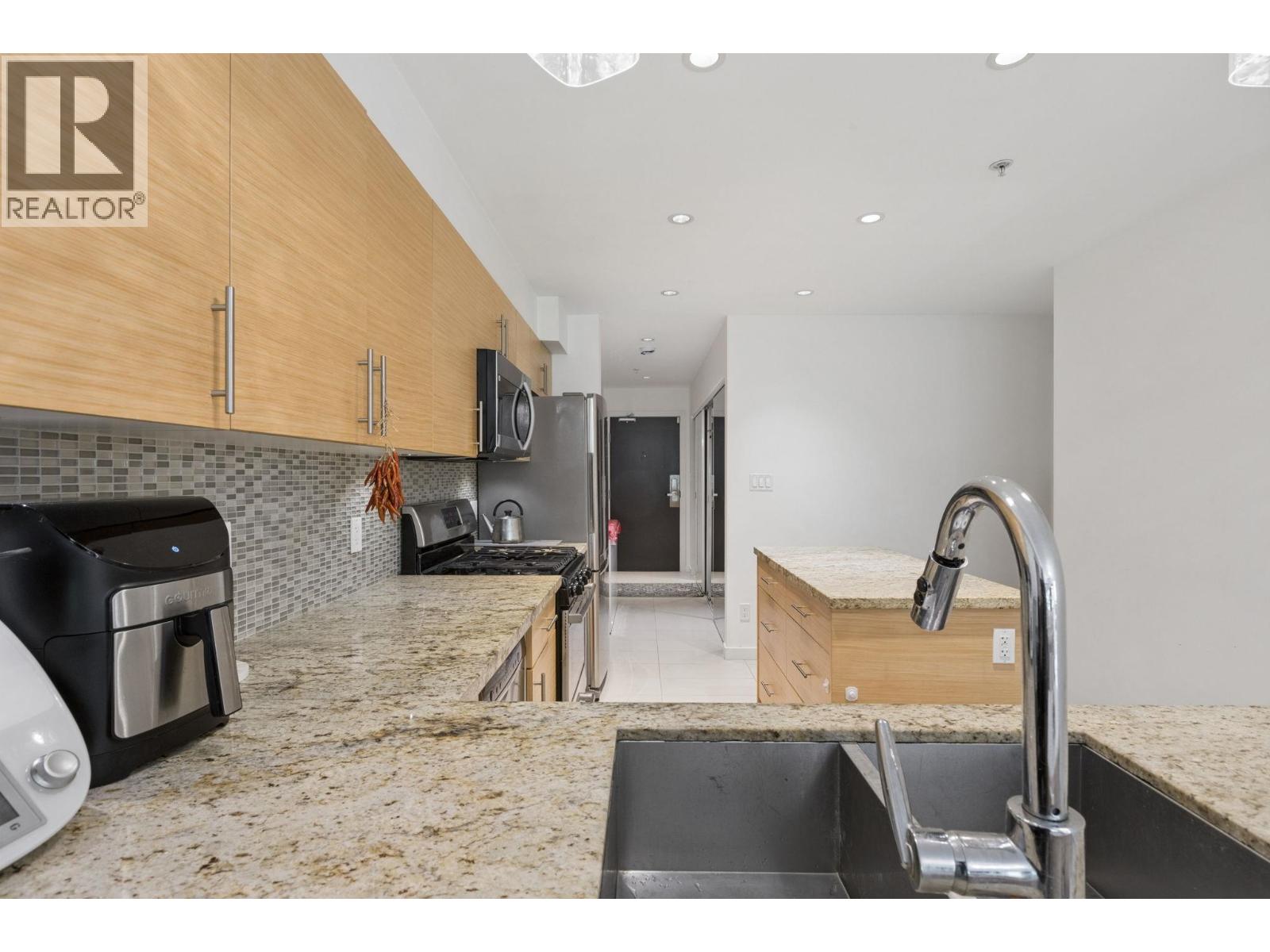 204 2832 Capilano Road Property Photo 13
