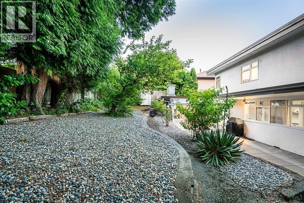1555 Lawson Avenue Property Photo 26