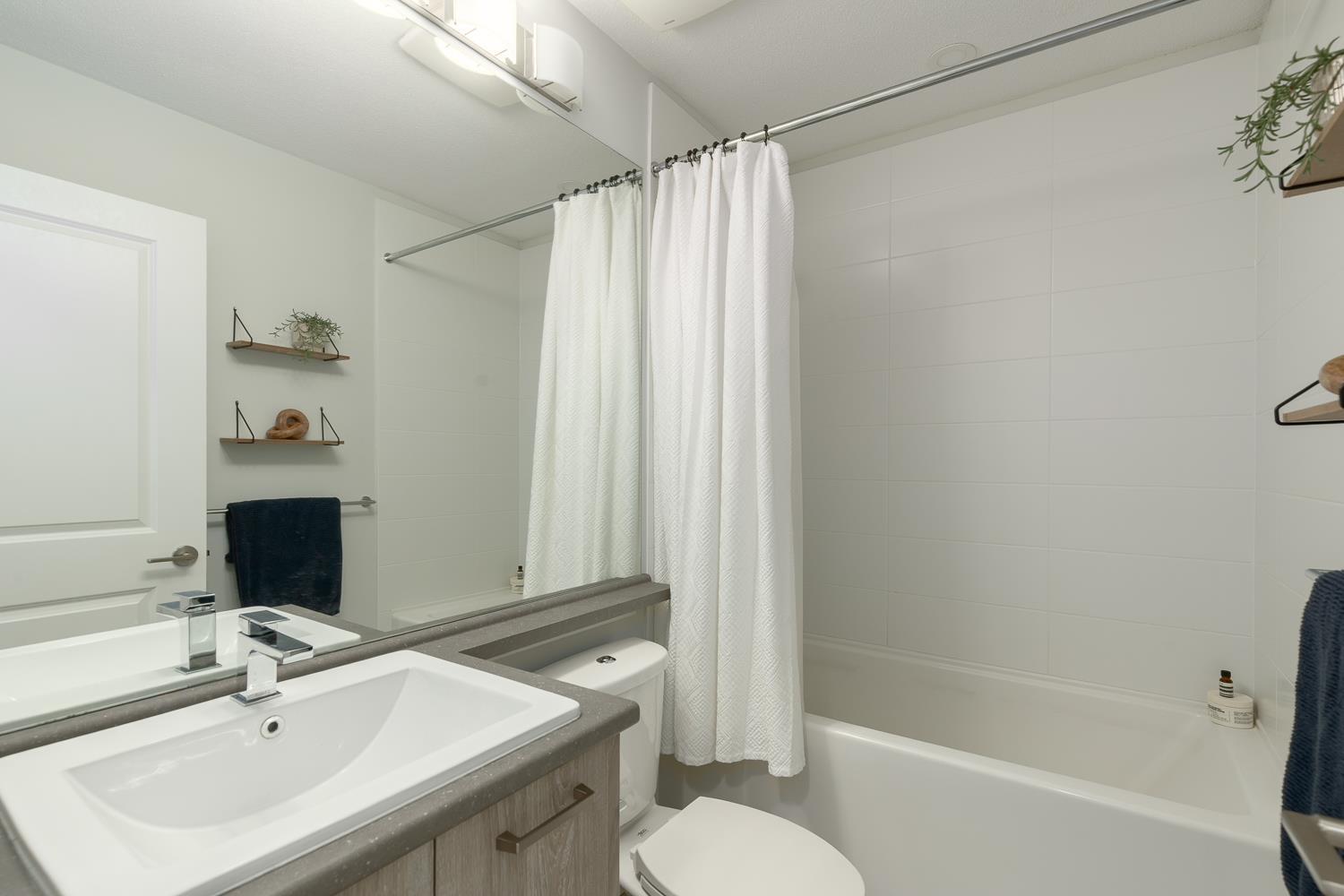 6 8335 Nelson Street Property Photo 25