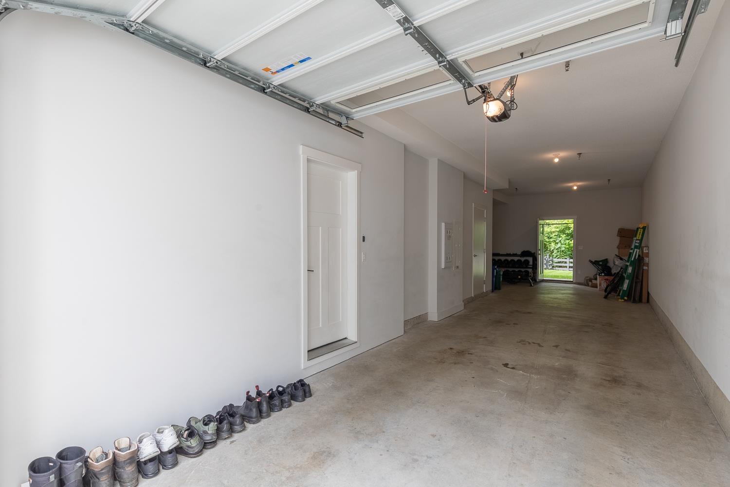6 8335 Nelson Street Property Photo 28