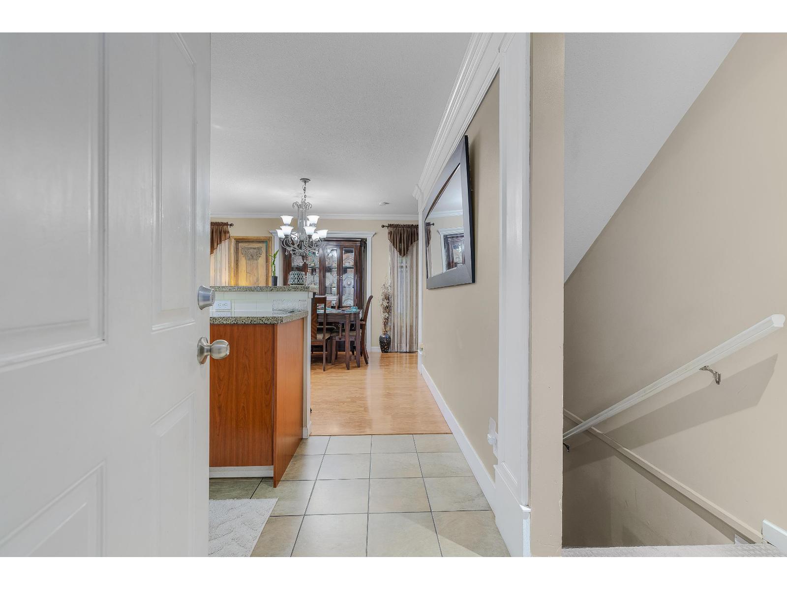 44 6110 138th Street Property Photo 12