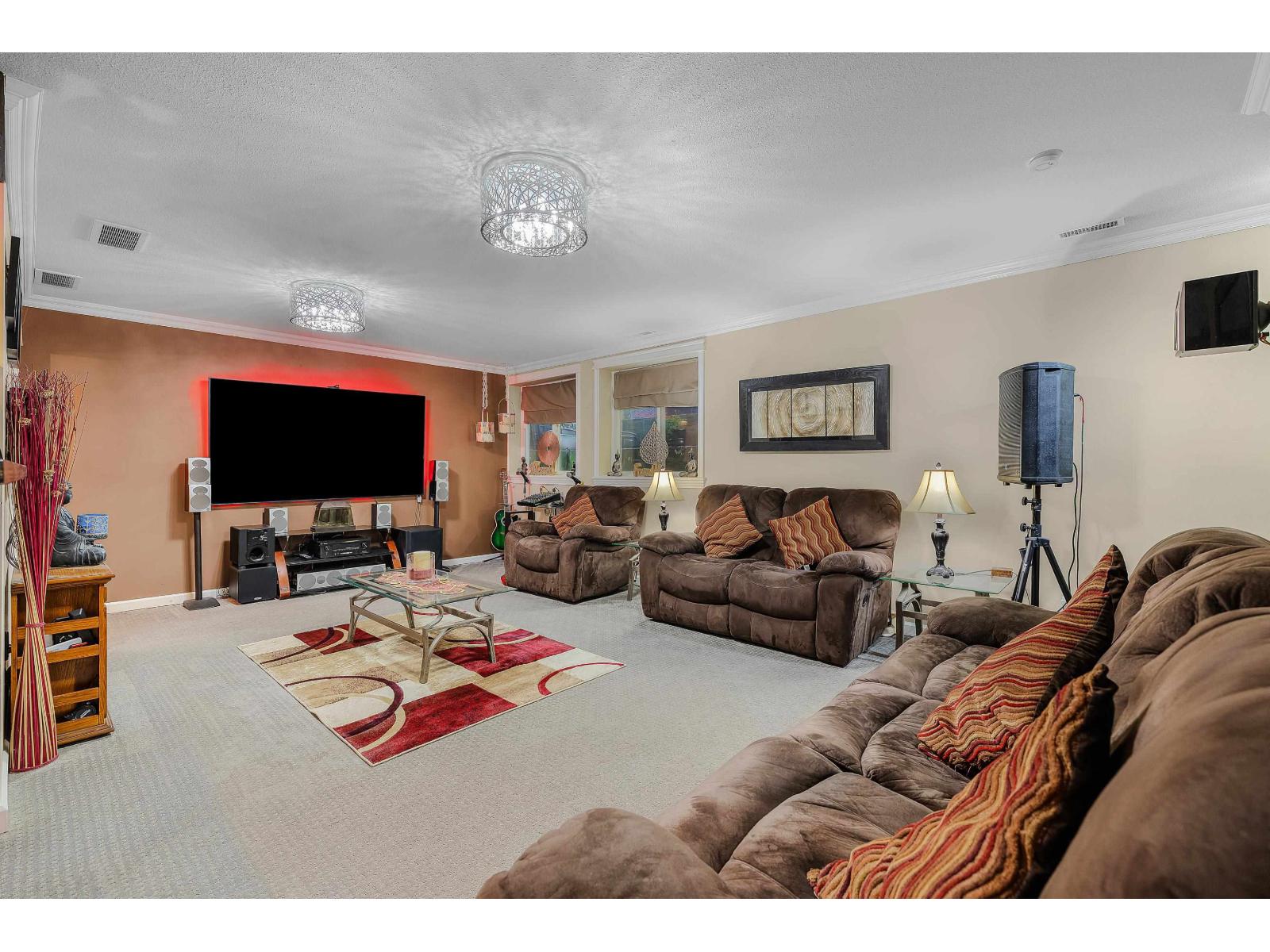 44 6110 138th Street Property Photo 15