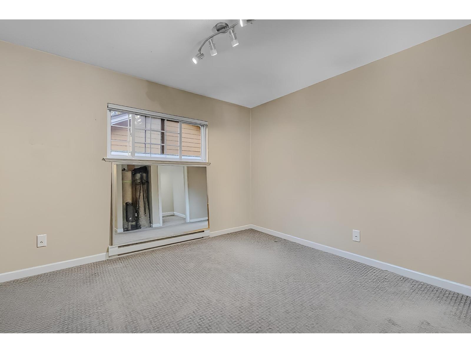 44 6110 138th Street Property Photo 21