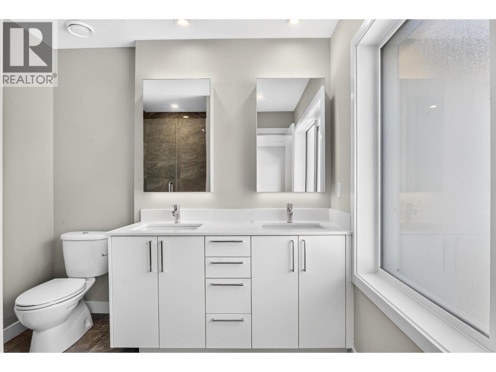 46 4337 Boundary Road Property Photo 13