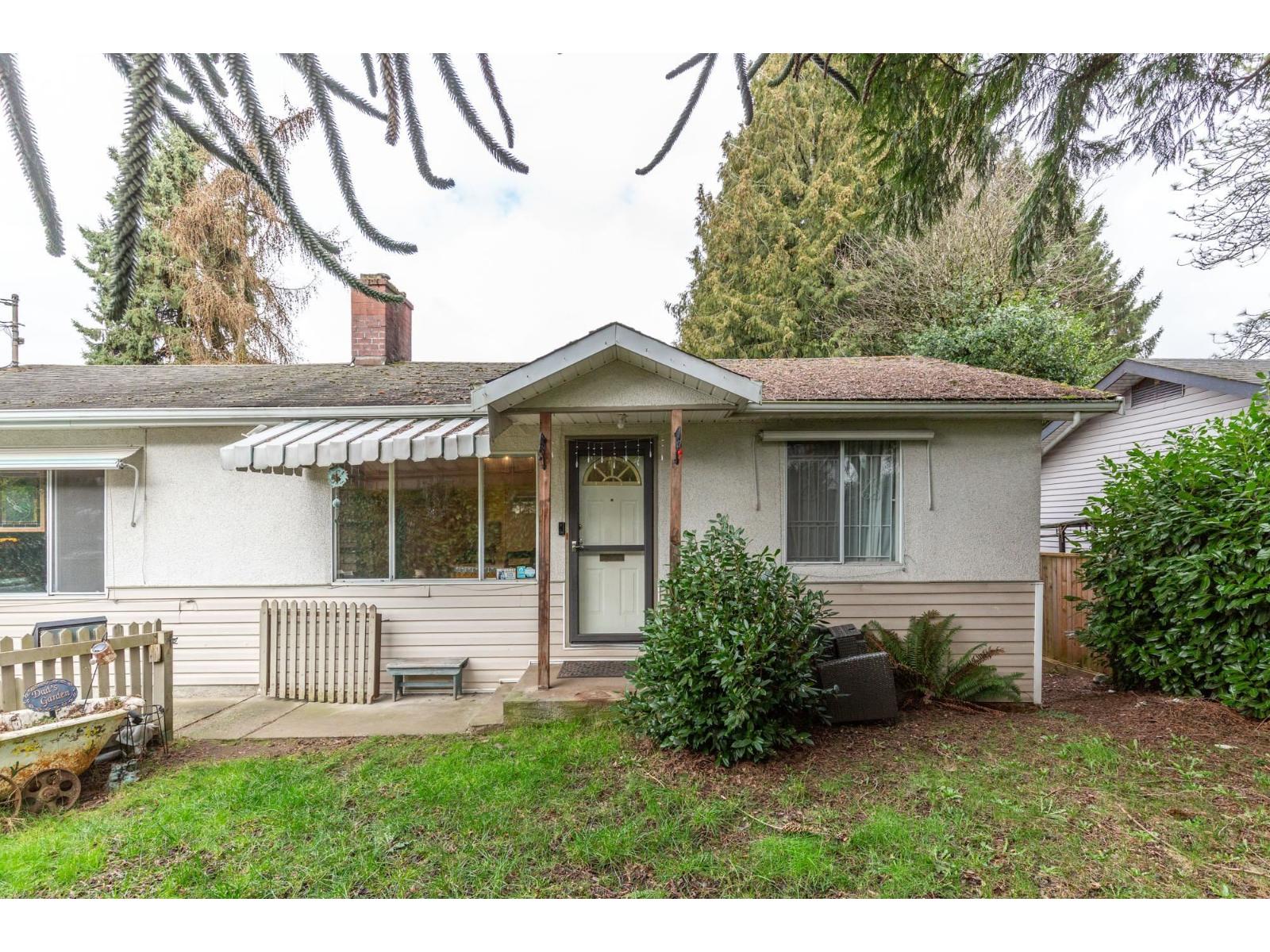 13221 112B AVENUE Property Photo 1