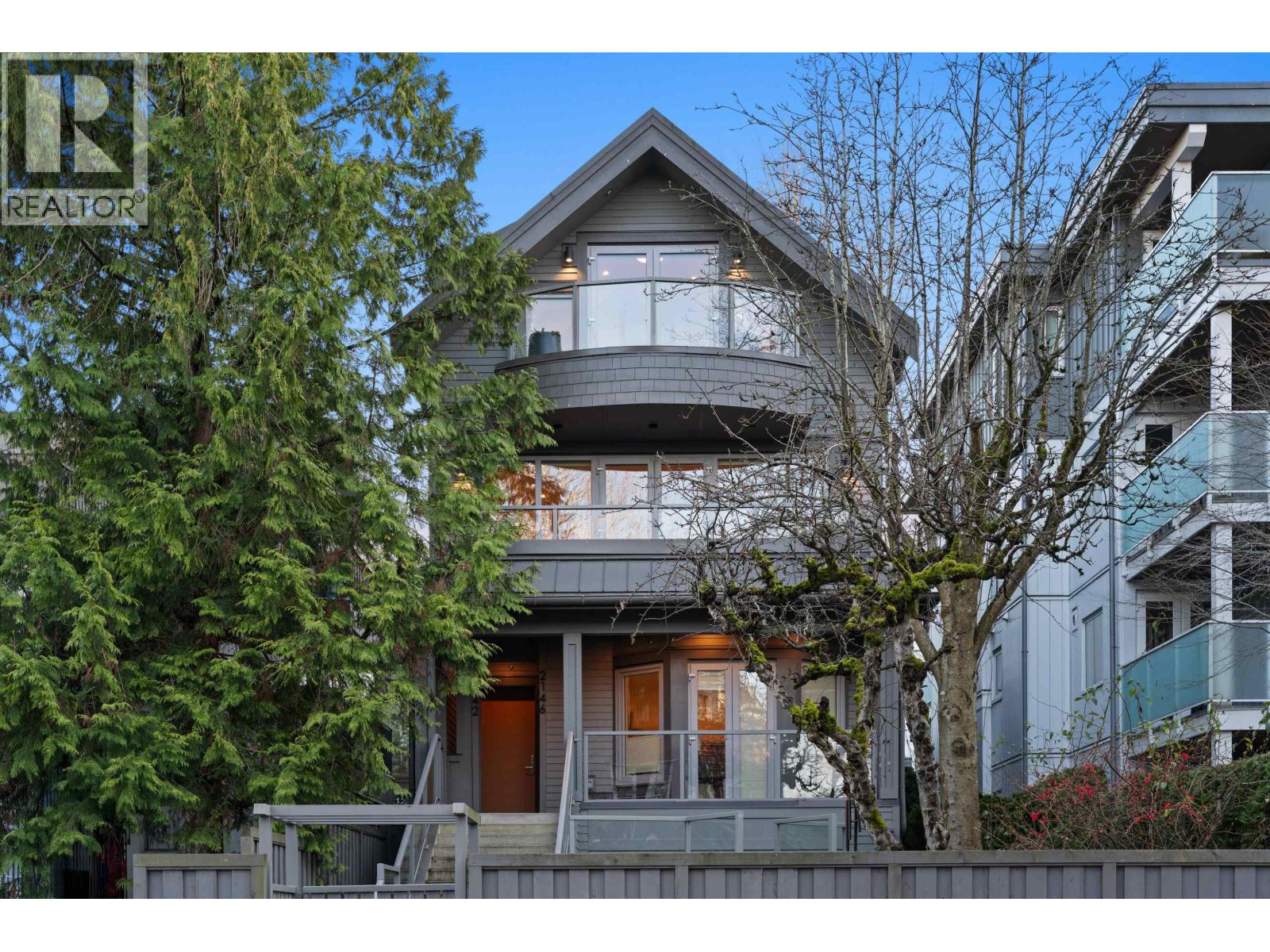 2142 W 1st Avenue Property Photo 1