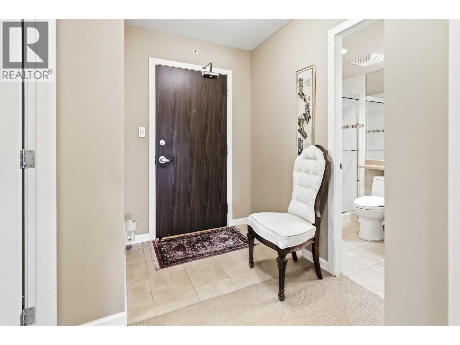 1006 295 Guildford Way Property Photo 2