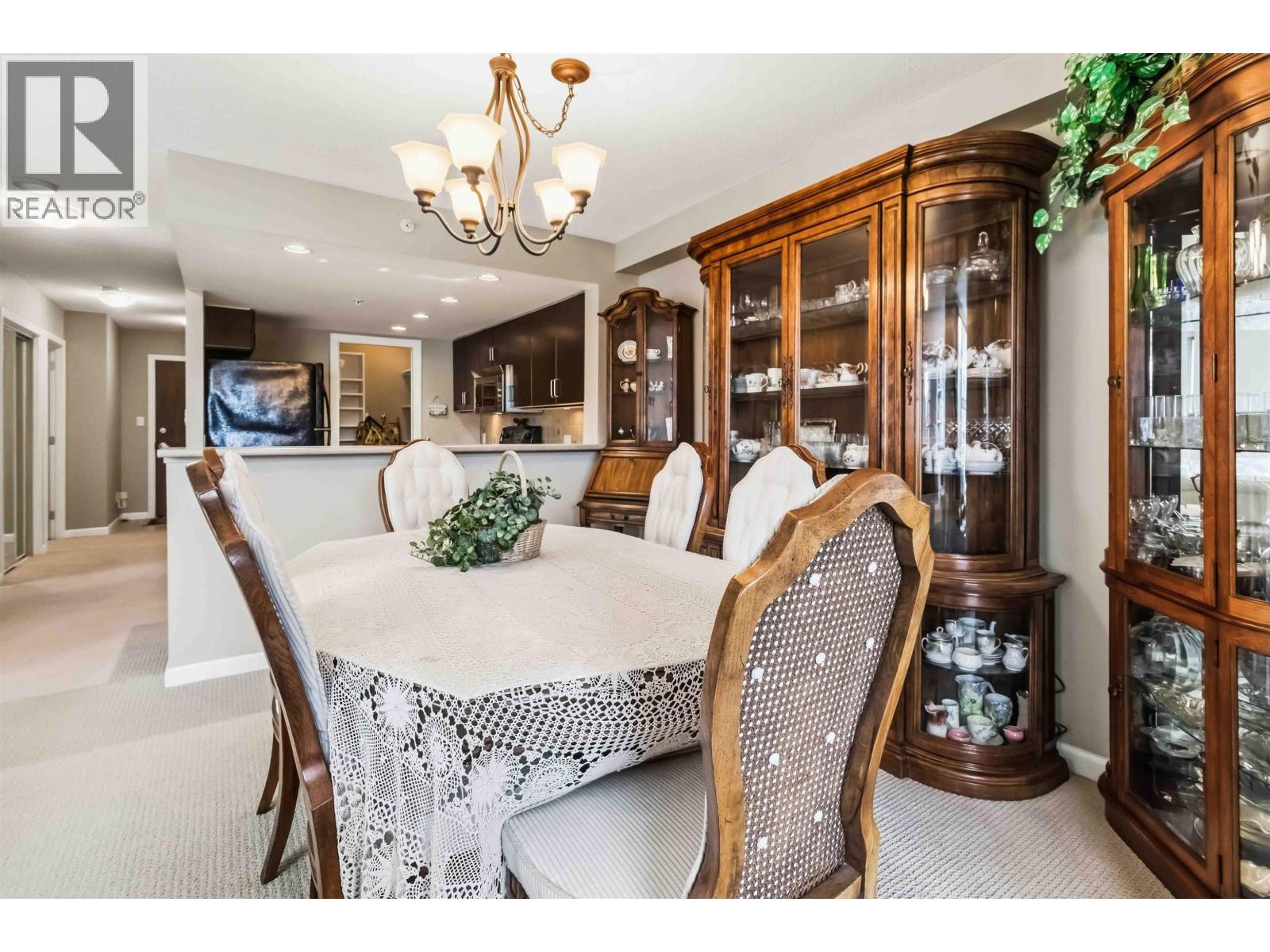 1006 295 Guildford Way Property Photo 9