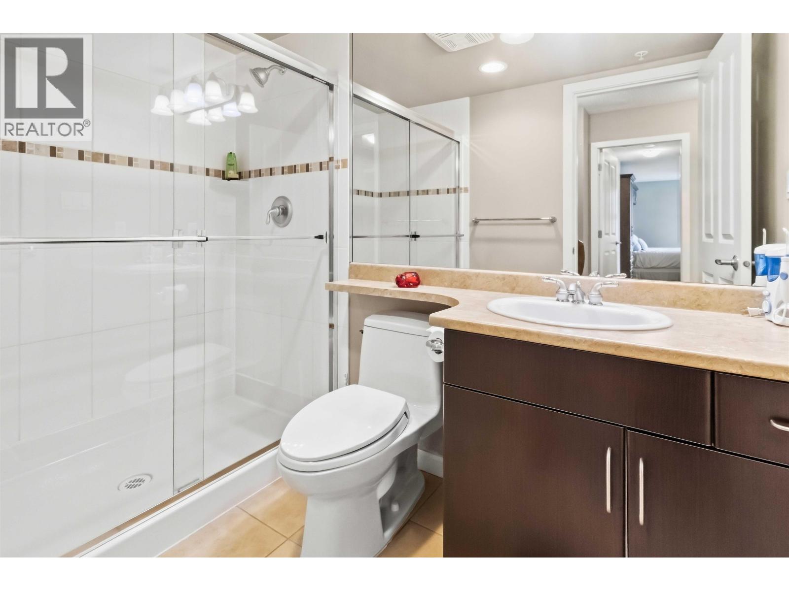 1006 295 Guildford Way Property Photo 10