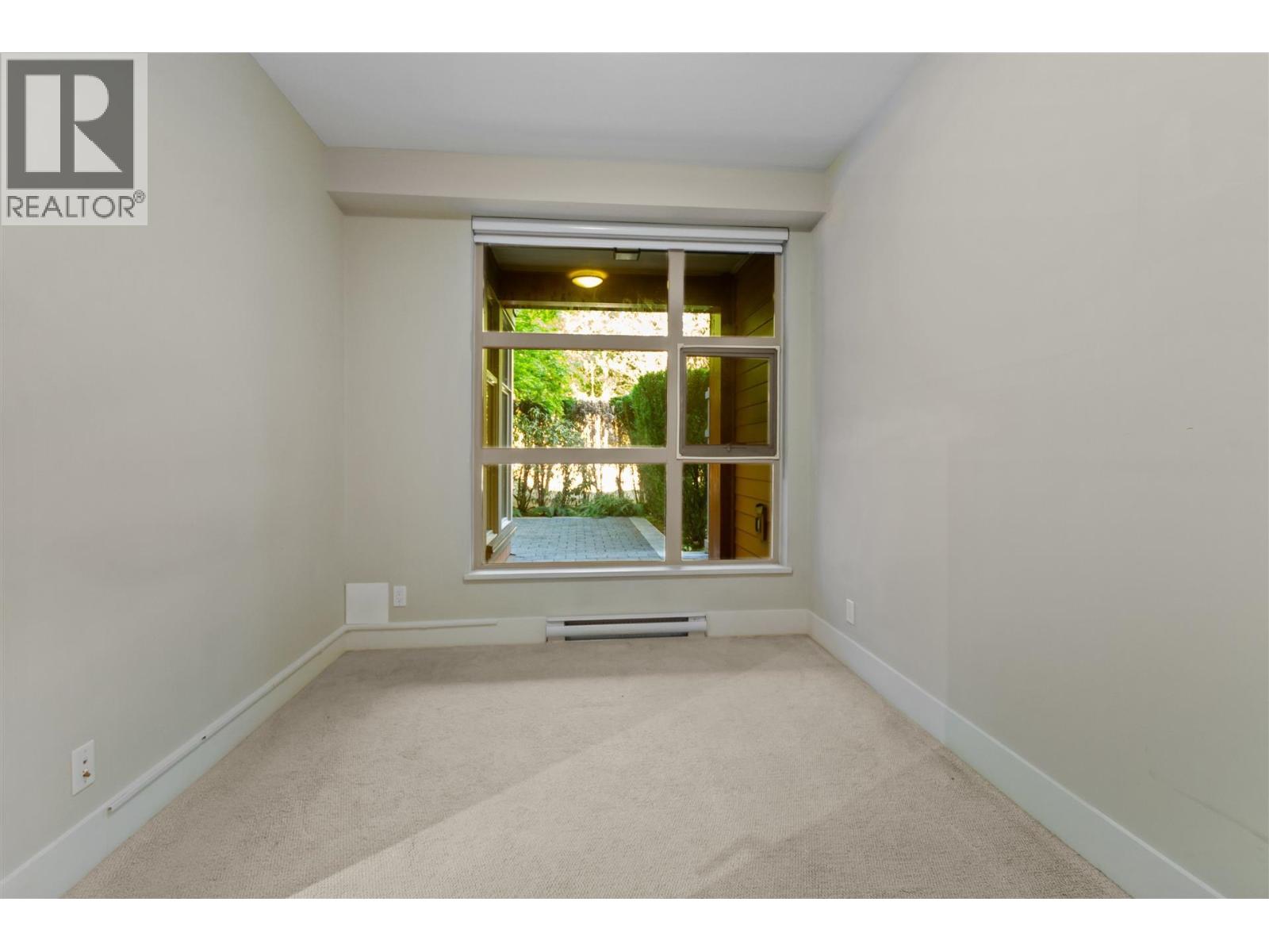 208 3606 Aldercrest Drive Property Photo 6