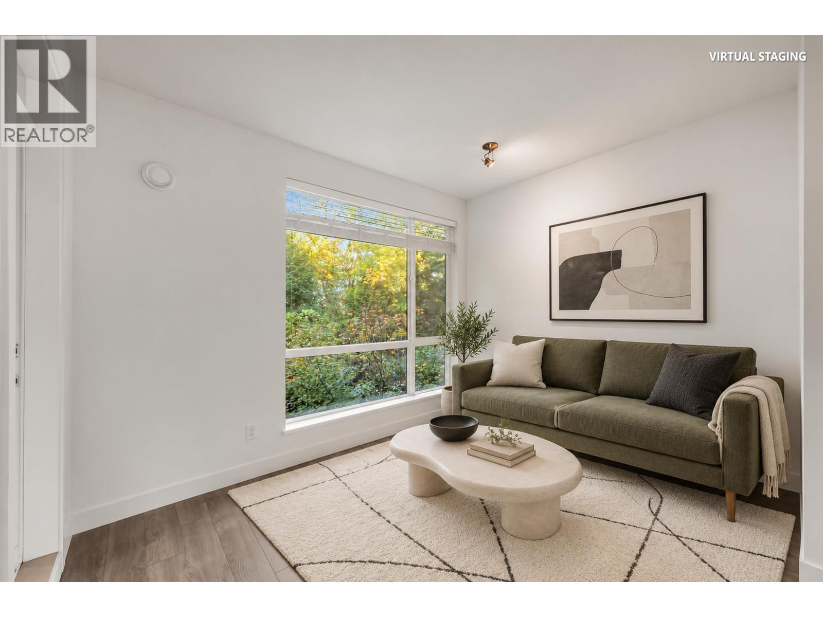 226 723 W 3rd Street Property Photo 18