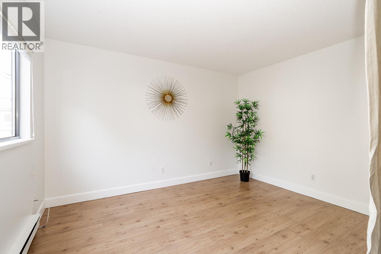 159 5421 10th Avenue Property Photo 23