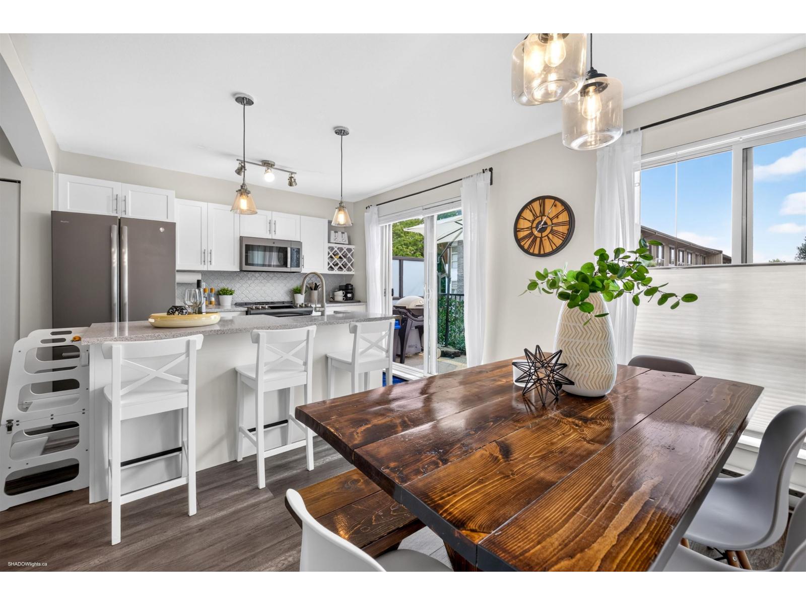 145 6671 121 Street Property Photo 4