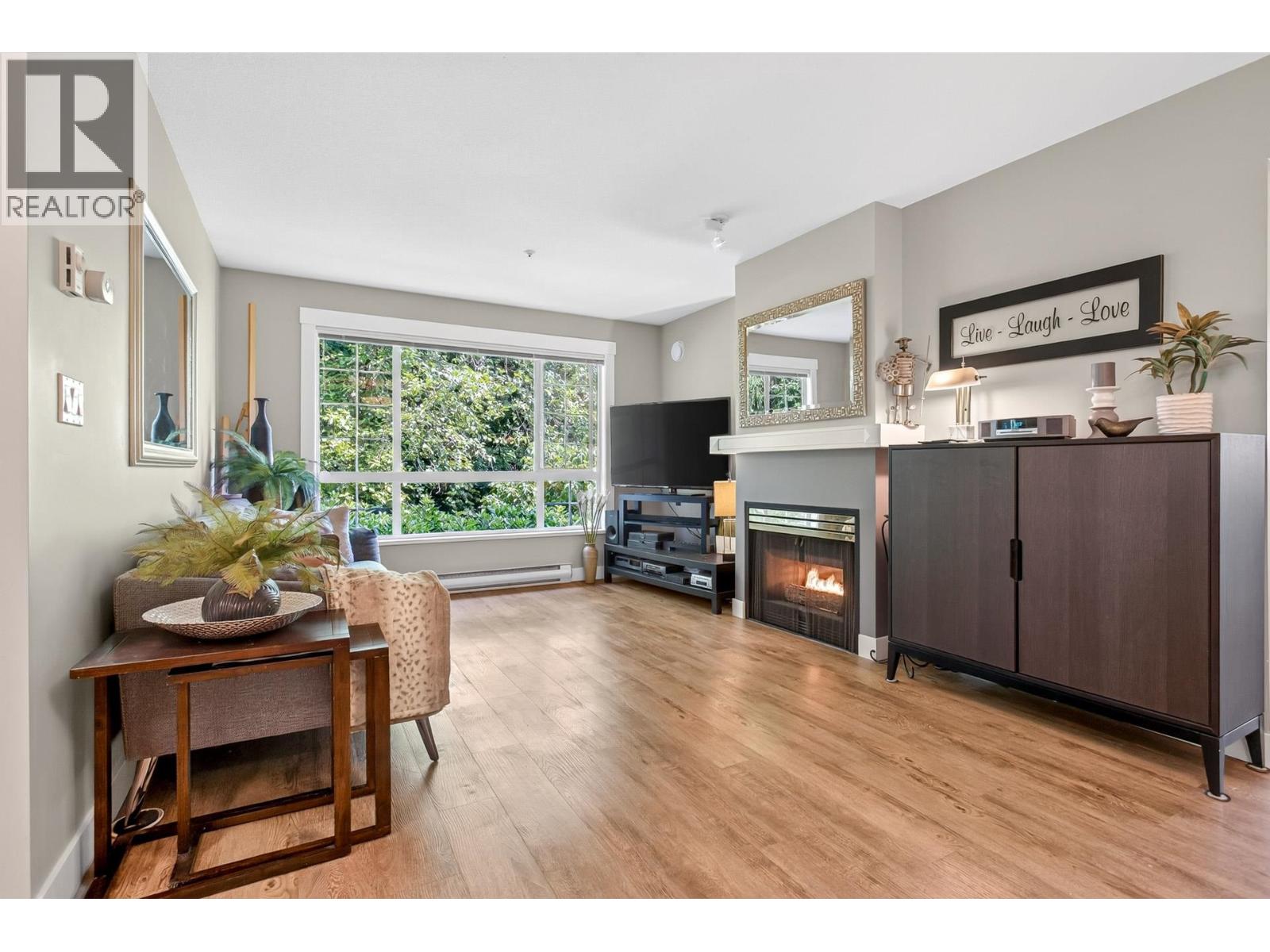 214 1242 Town Centre Boulevard Property Photo 9