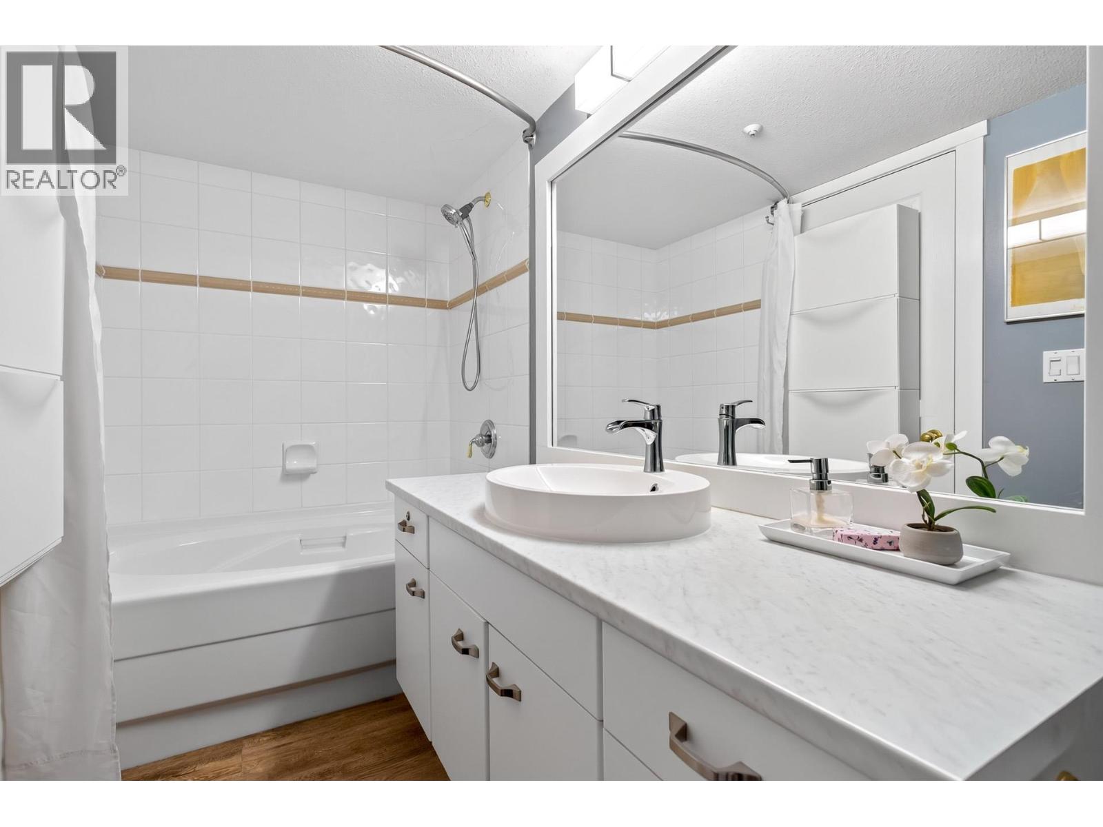 214 1242 Town Centre Boulevard Property Photo 22