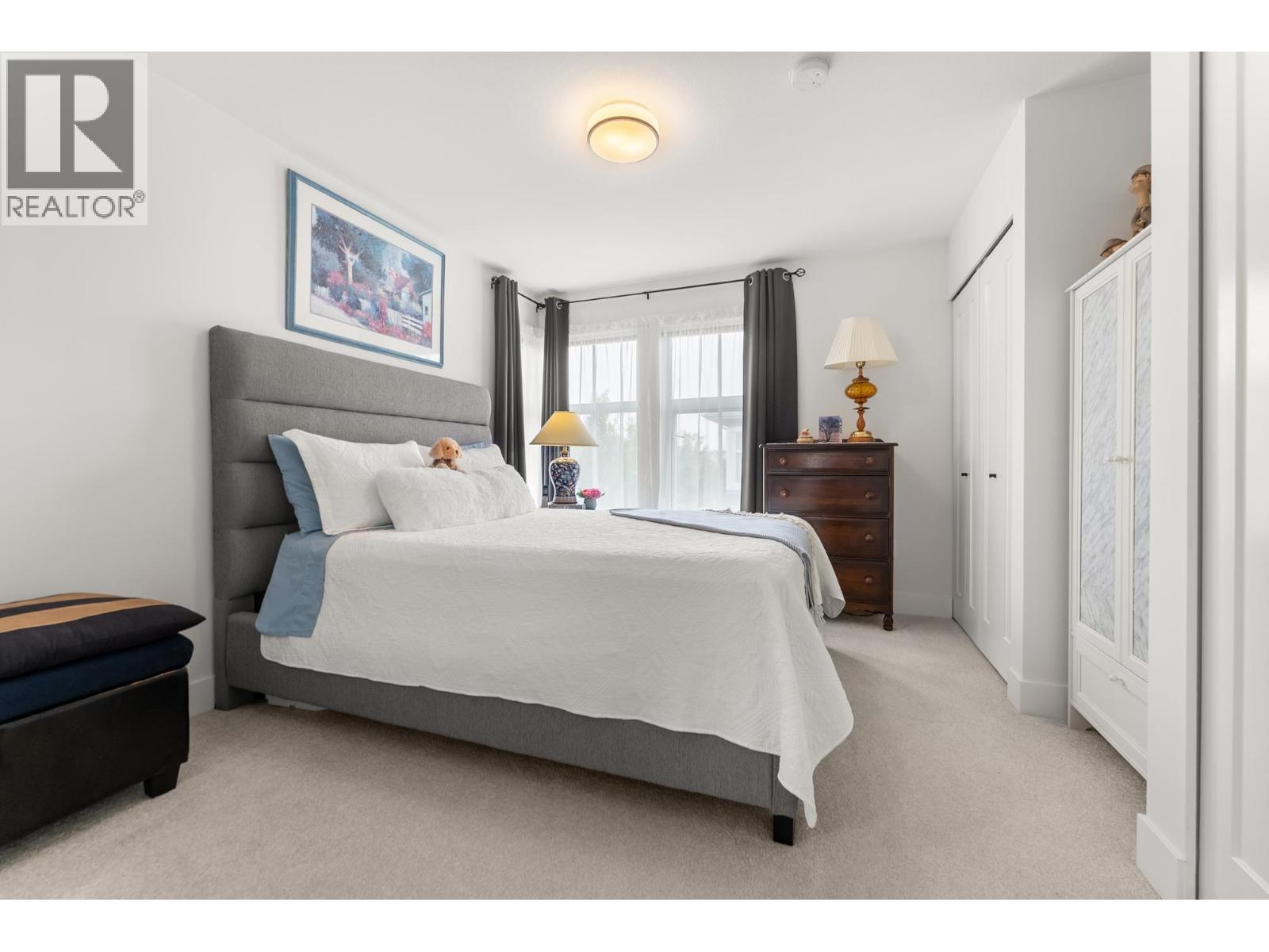 26 4656 Orca Way Property Photo 14
