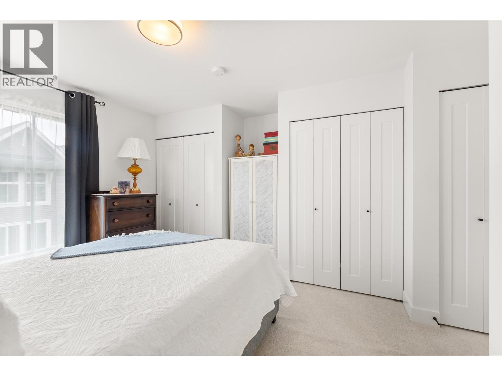 26 4656 Orca Way Property Photo 15