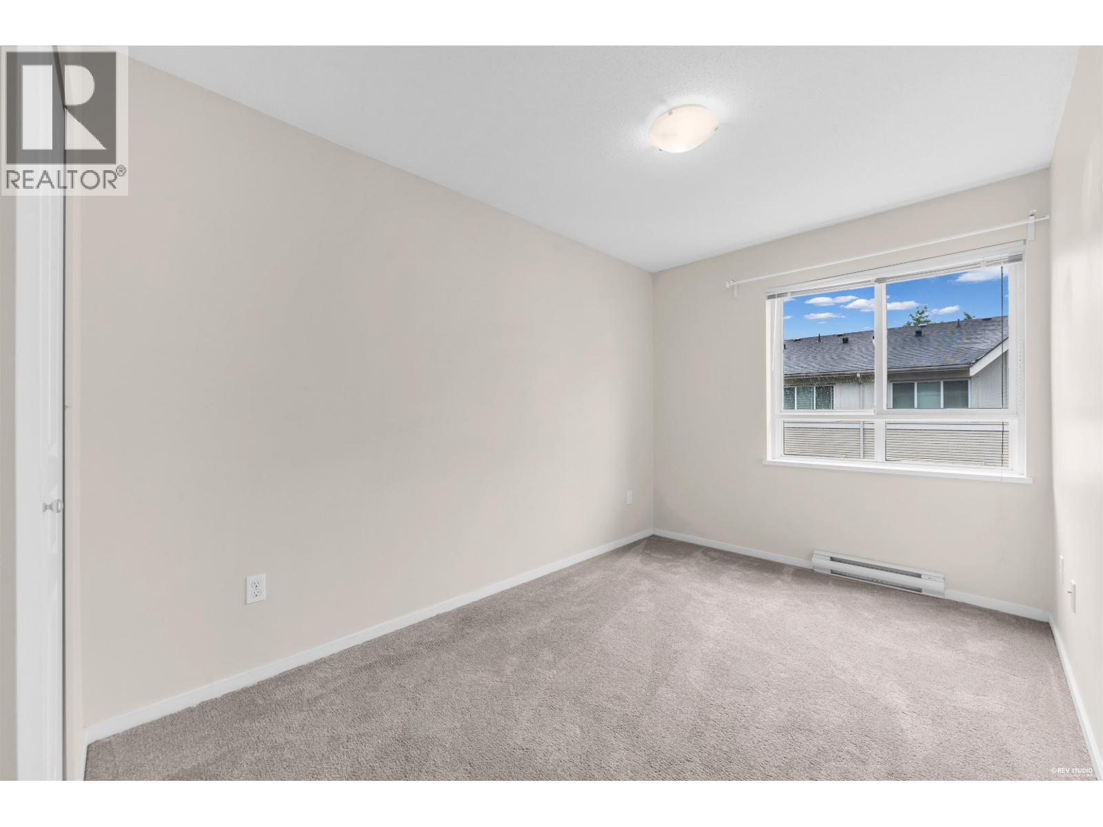 34 1305 Soball Street Property Photo 21