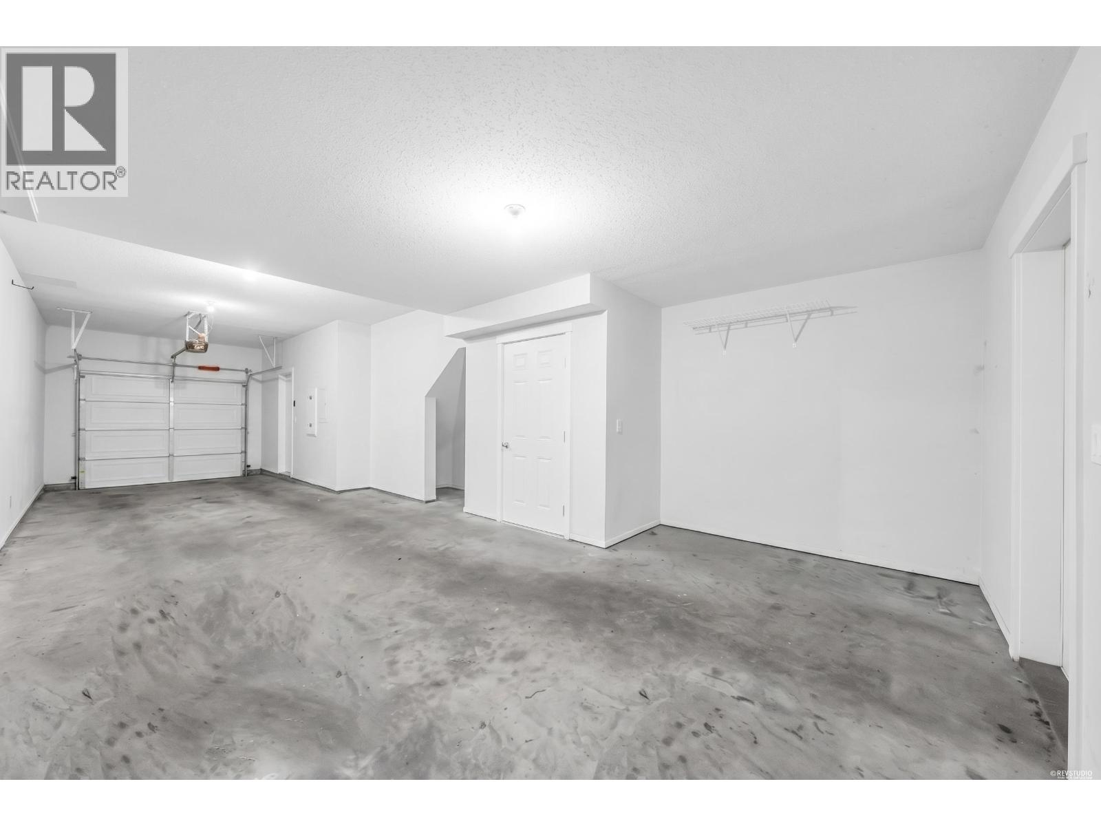 34 1305 Soball Street Property Photo 29
