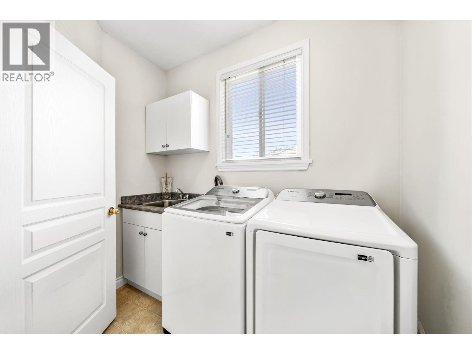 16 Wilkes Creek Drive Property Photo 15
