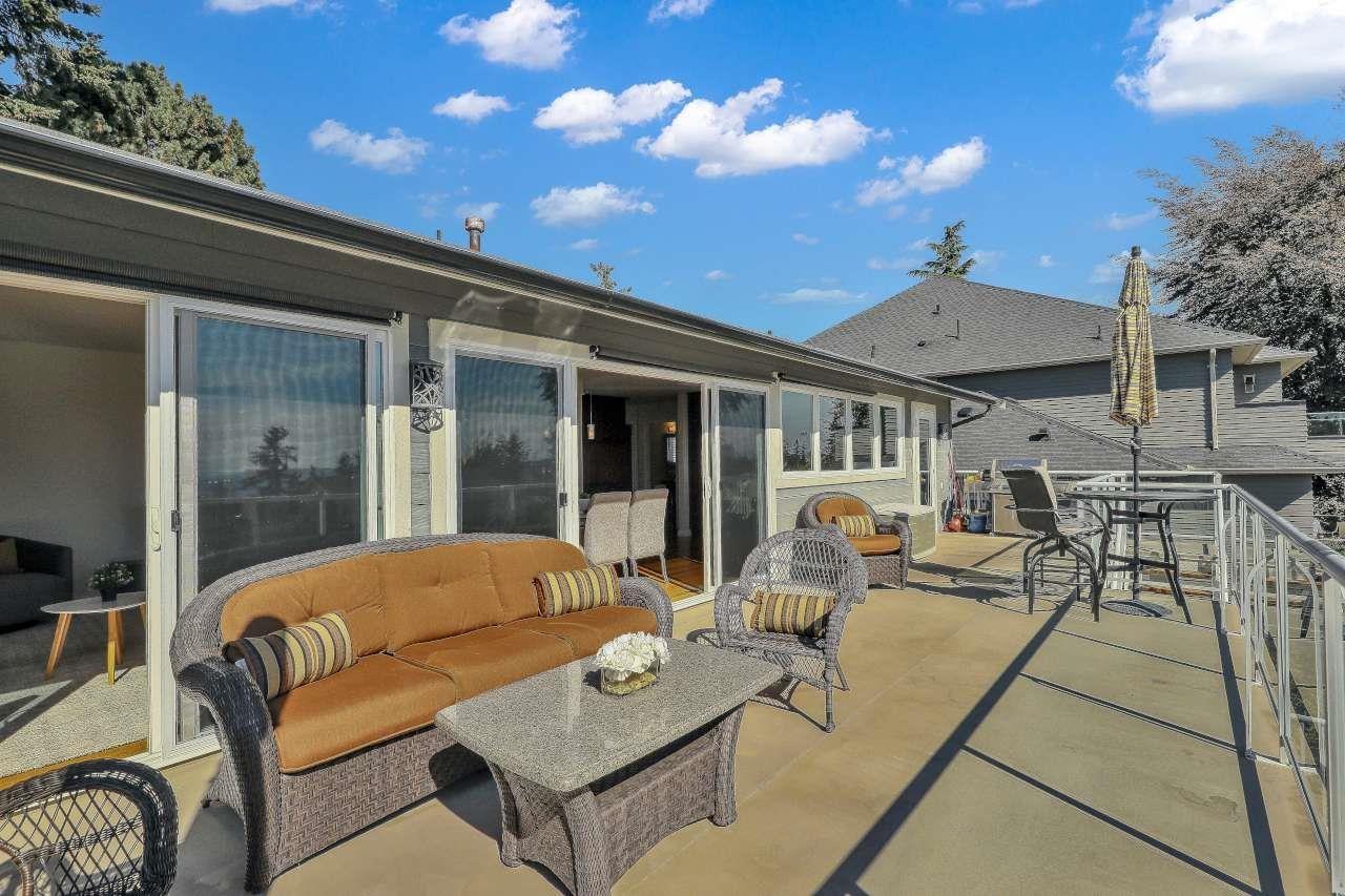13242 14a Avenue Property Photo 14