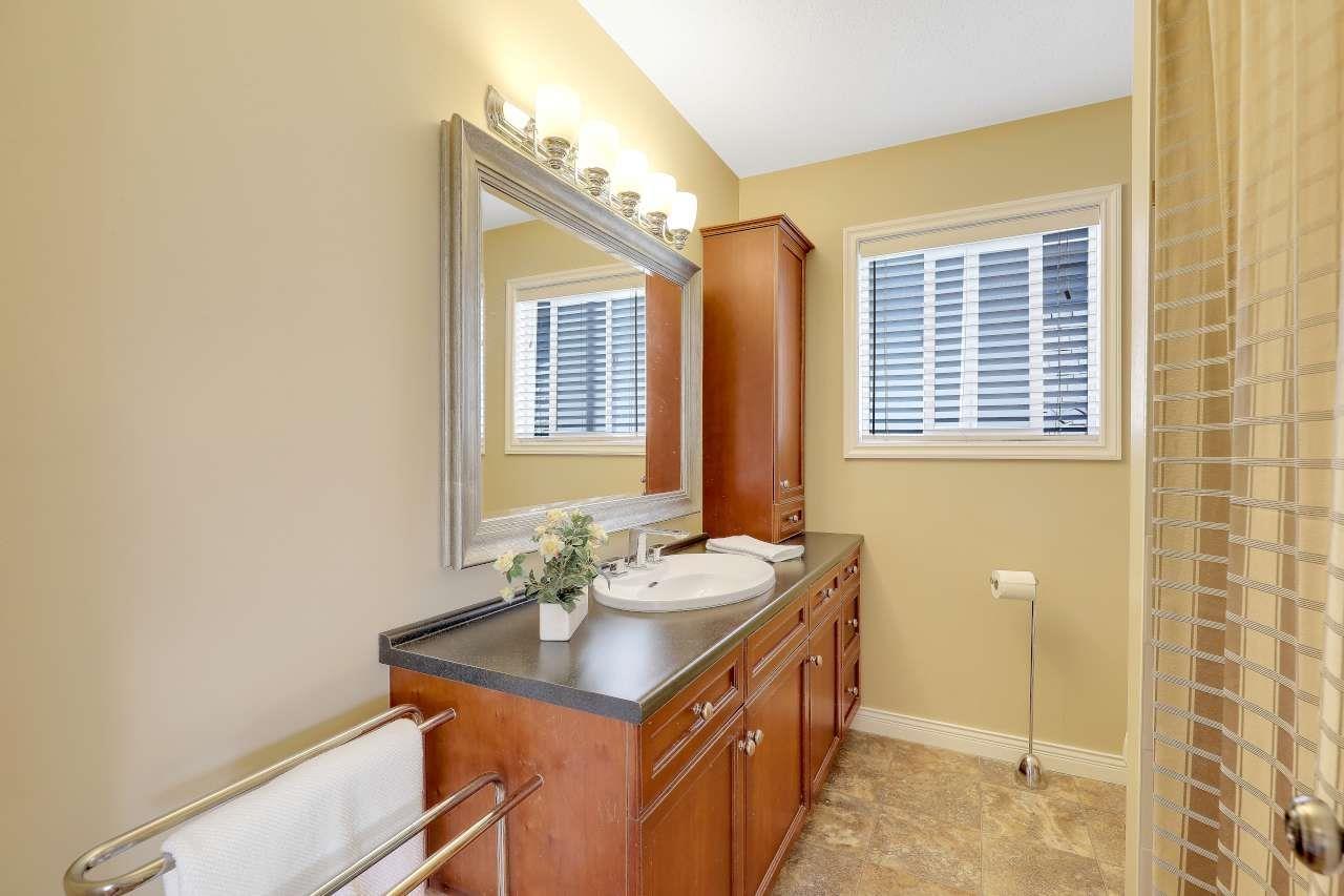 13242 14a Avenue Property Photo 19