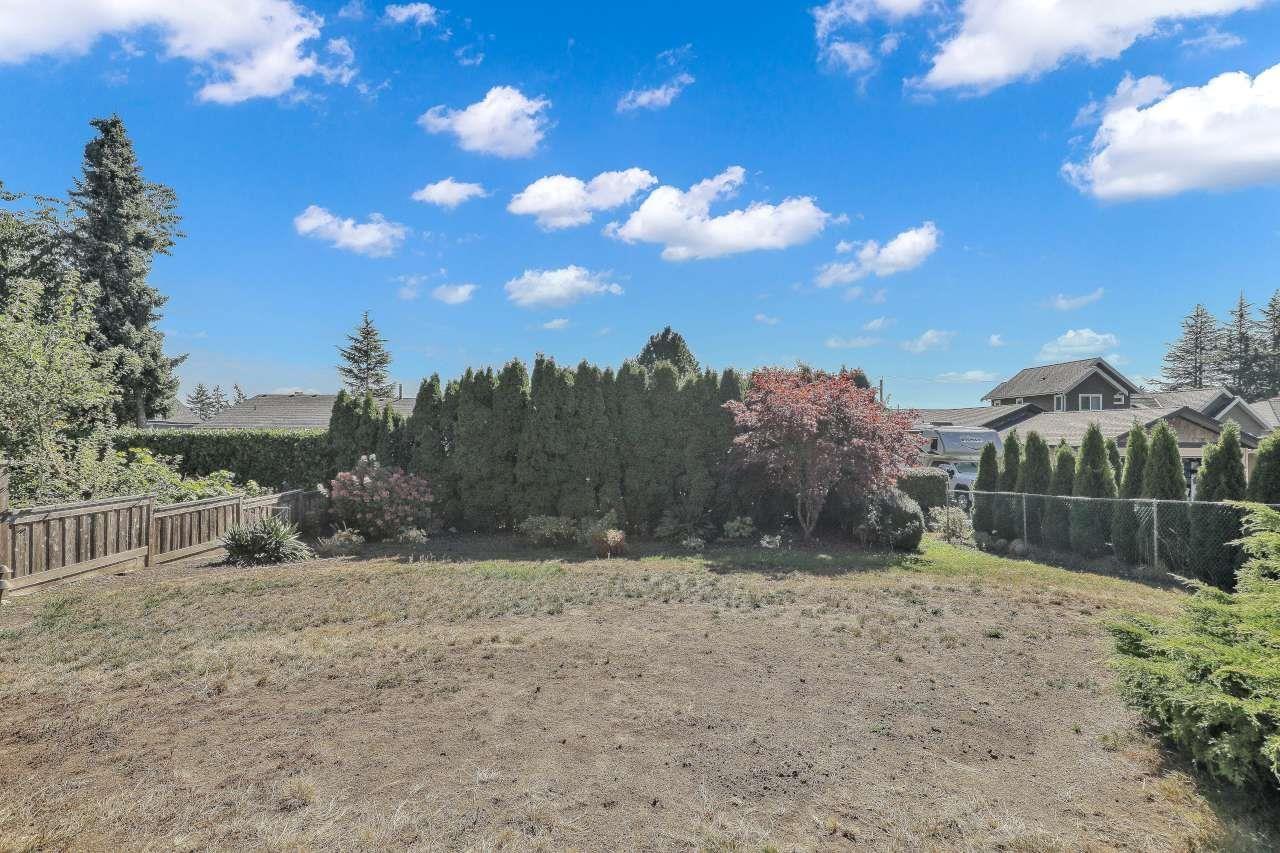 13242 14a Avenue Property Photo 37