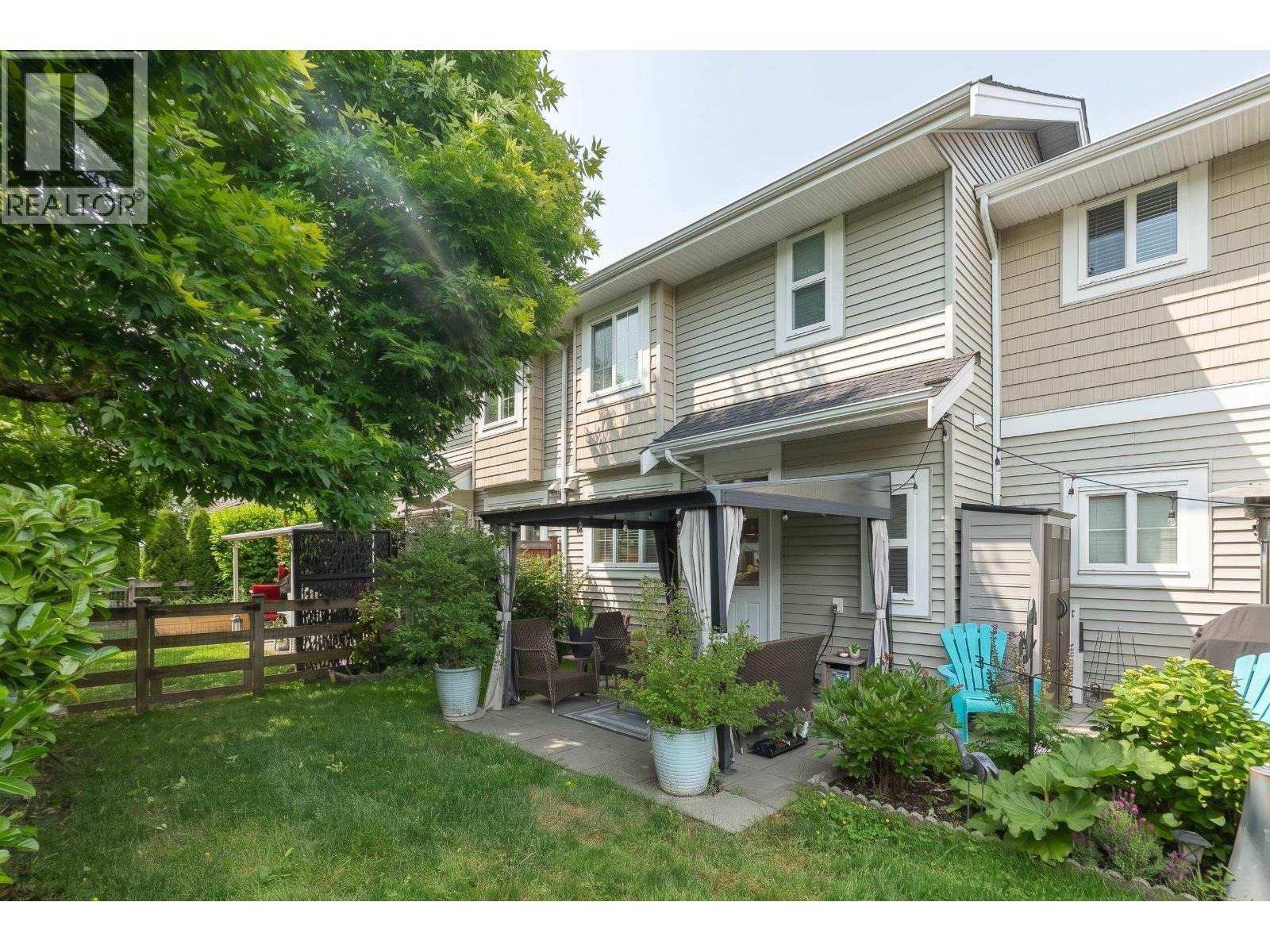 19 12161 237 Street Property Photo 11