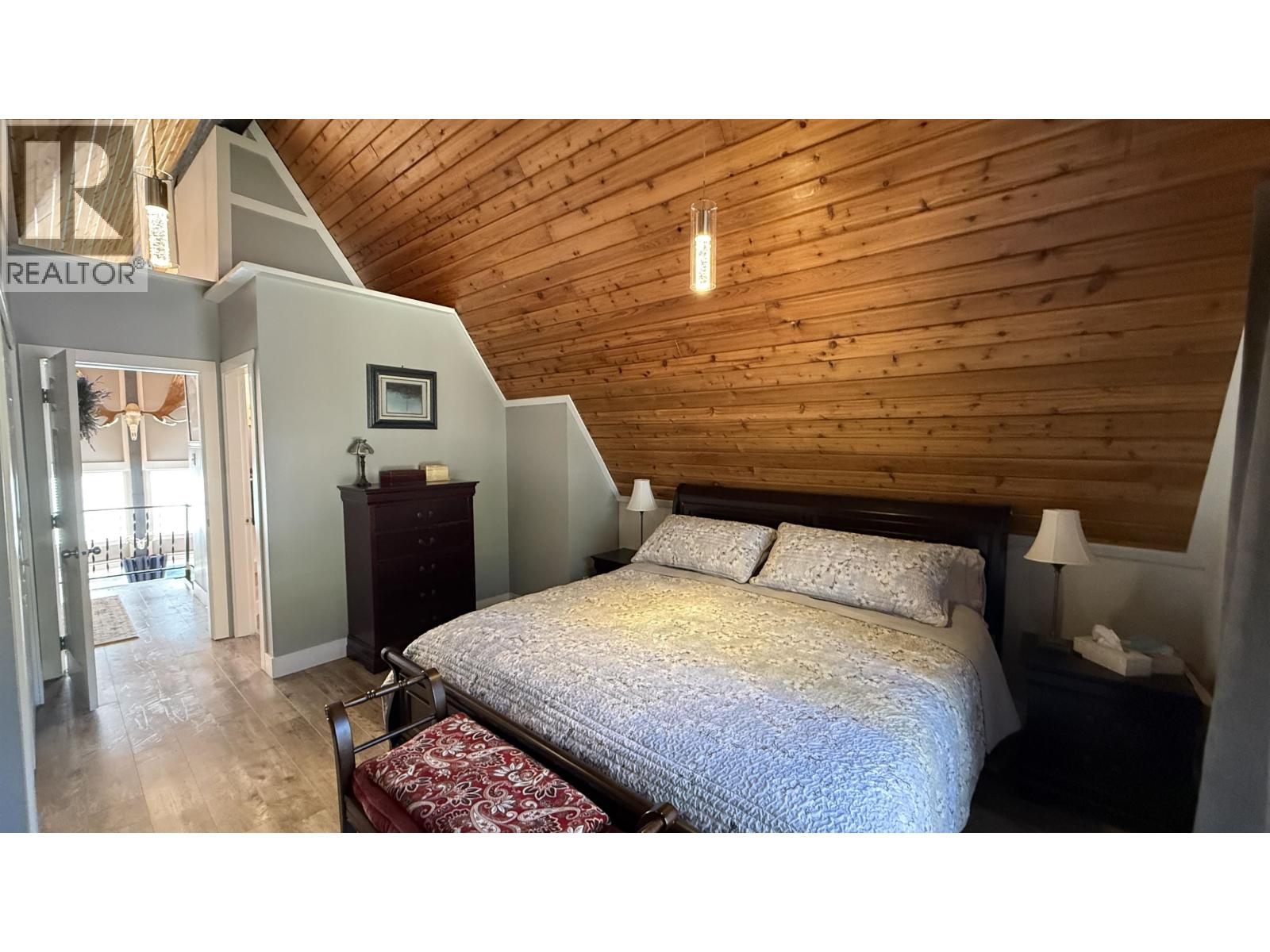 4867 Gloinnzun Drive Property Photo 16