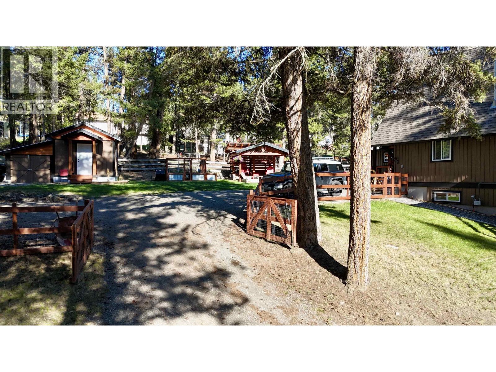 4867 Gloinnzun Drive Property Photo 27