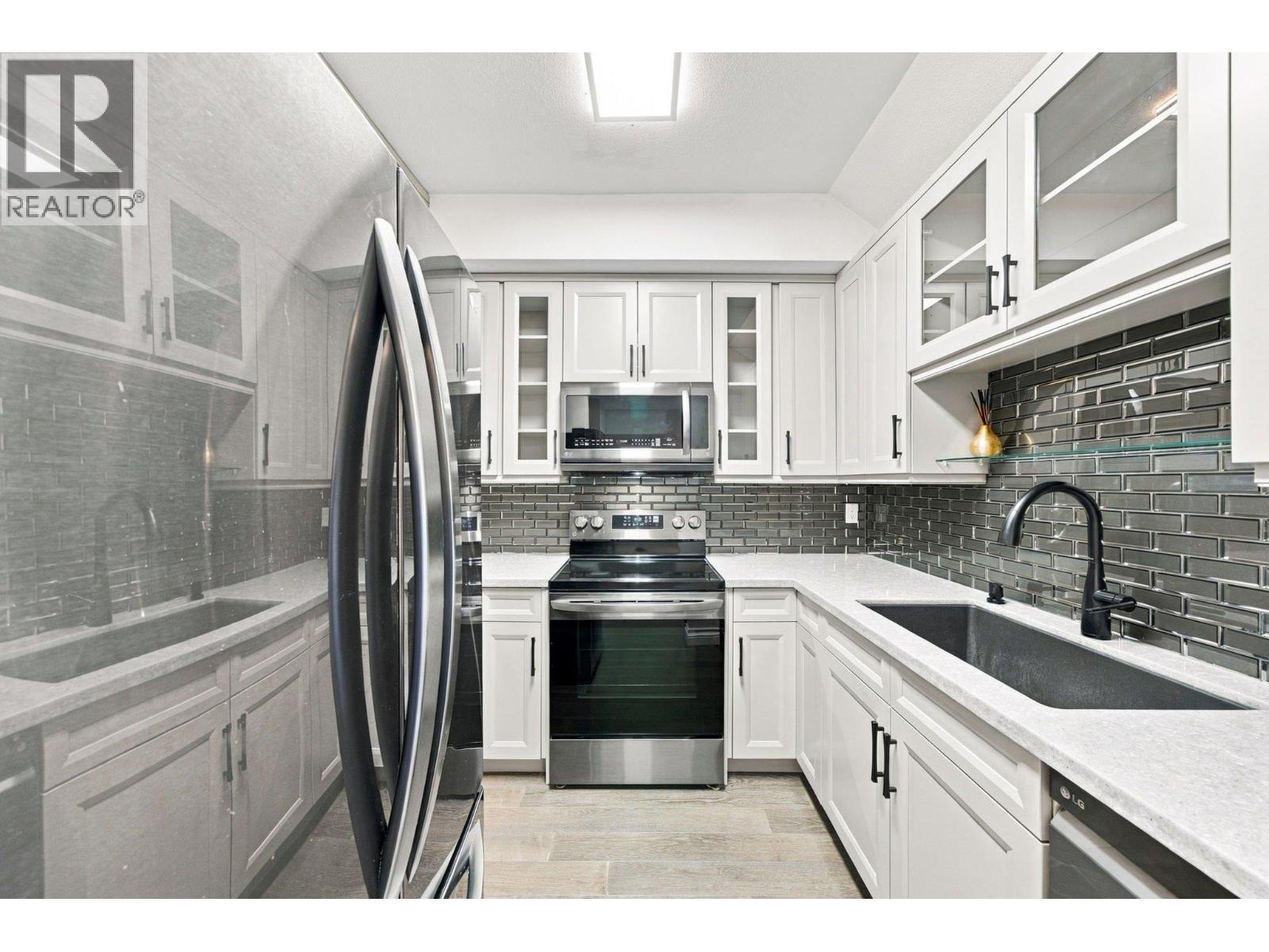 401 580 Twelfth Street Property Photo 15