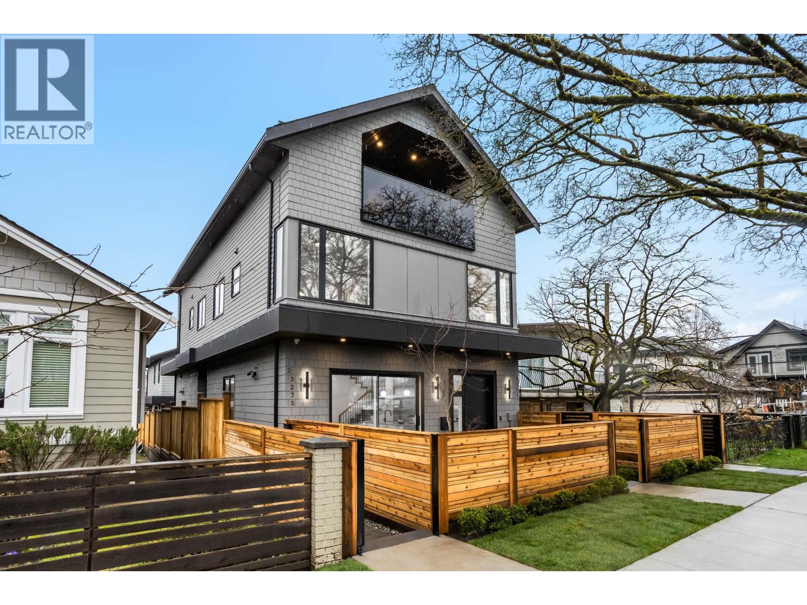 3277 Graveley Street Property Photo 17