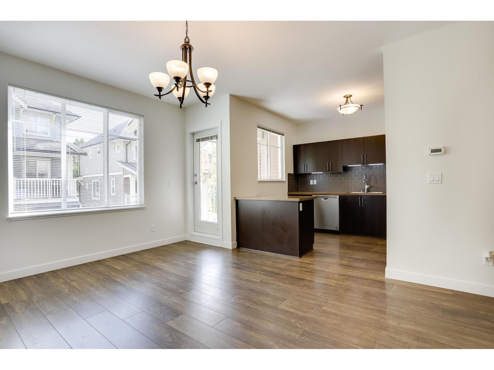 13 6575 192 Street Property Photo 10