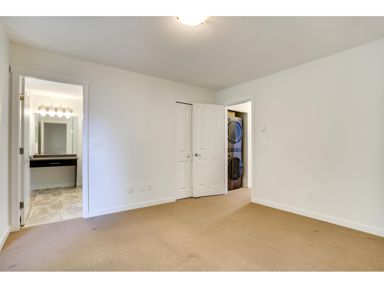13 6575 192 Street Property Photo 16