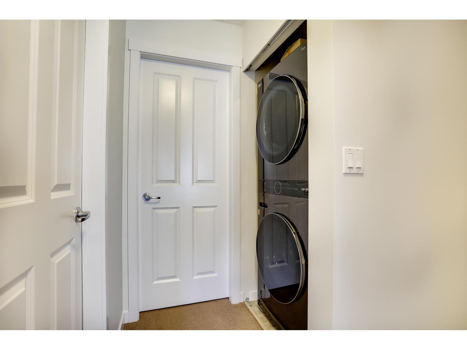 13 6575 192 Street Property Photo 23