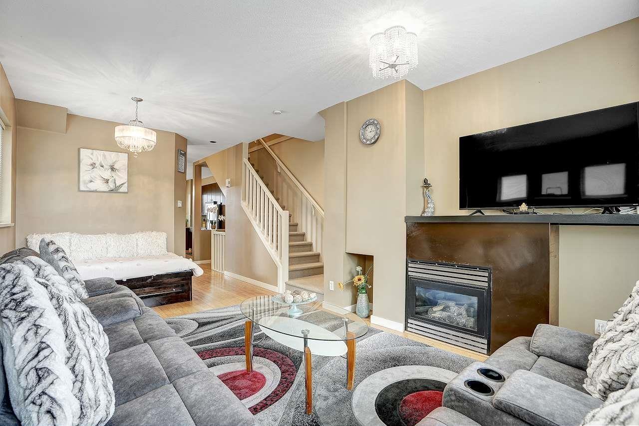 7 6033 168 Street Property Photo 5